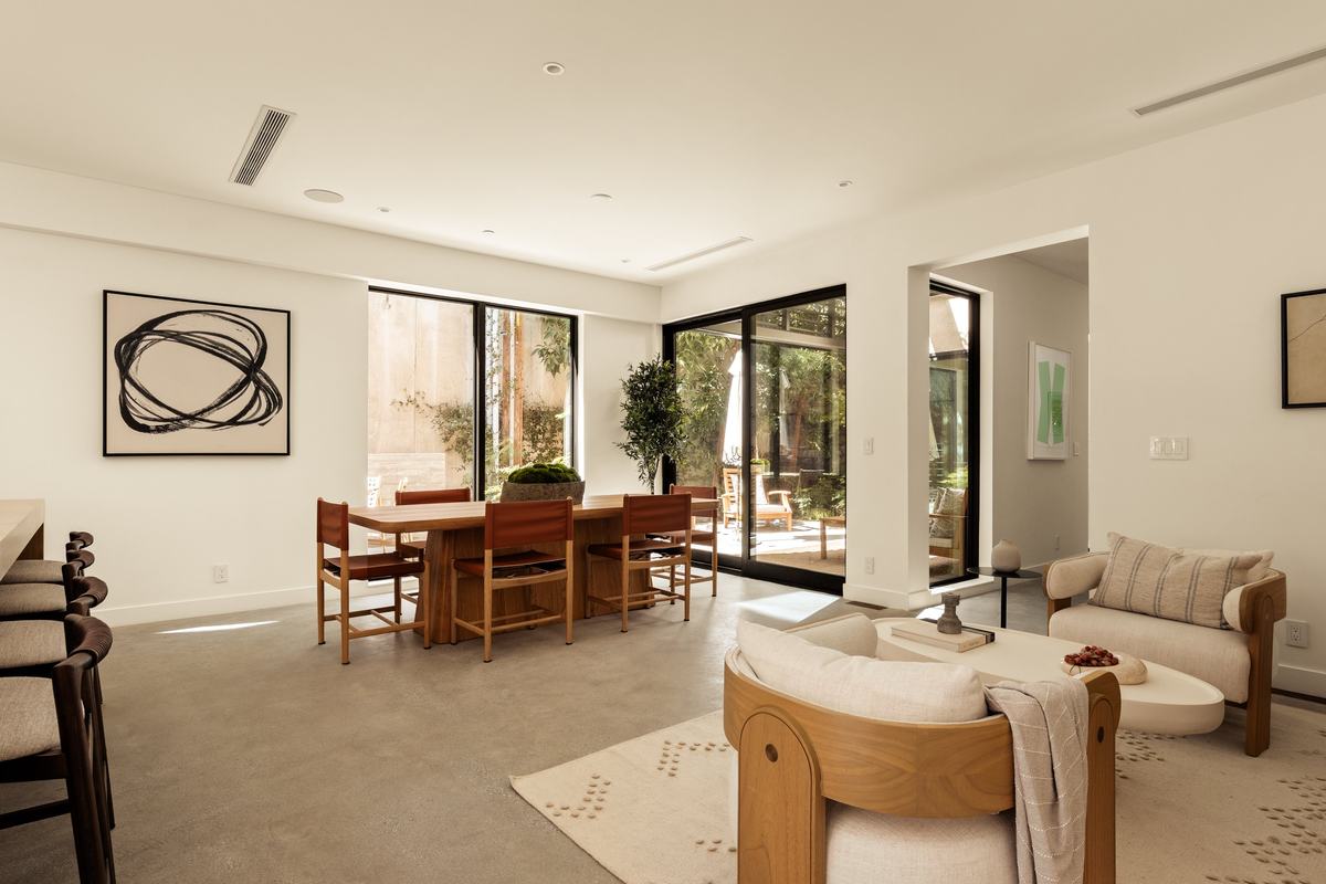 929 Hilldale Avenue, West Hollywood, CA 90069: Dining room and family room