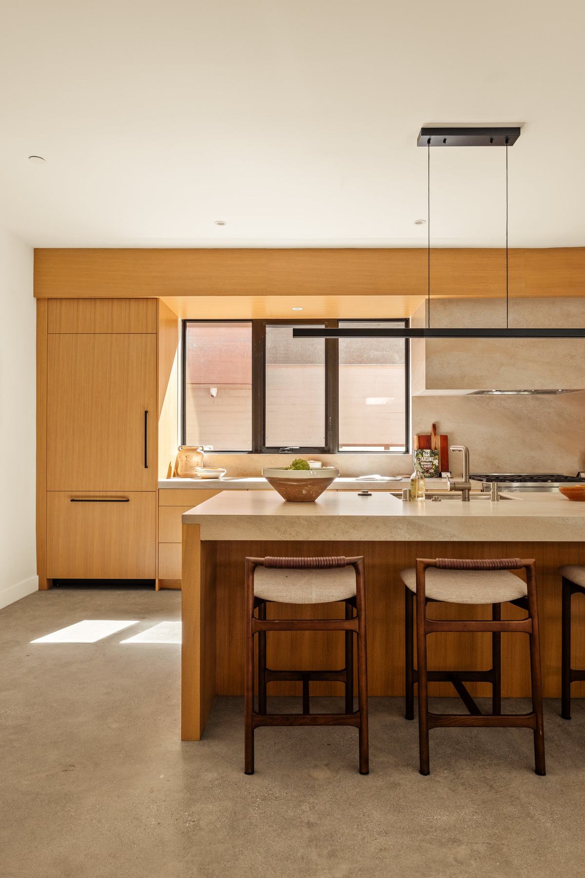 929 Hilldale Avenue, West Hollywood, CA 90069: Kitchen